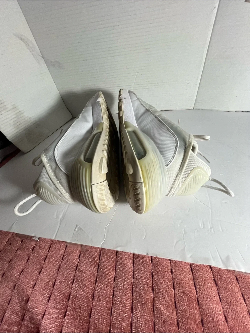 N/A nike air